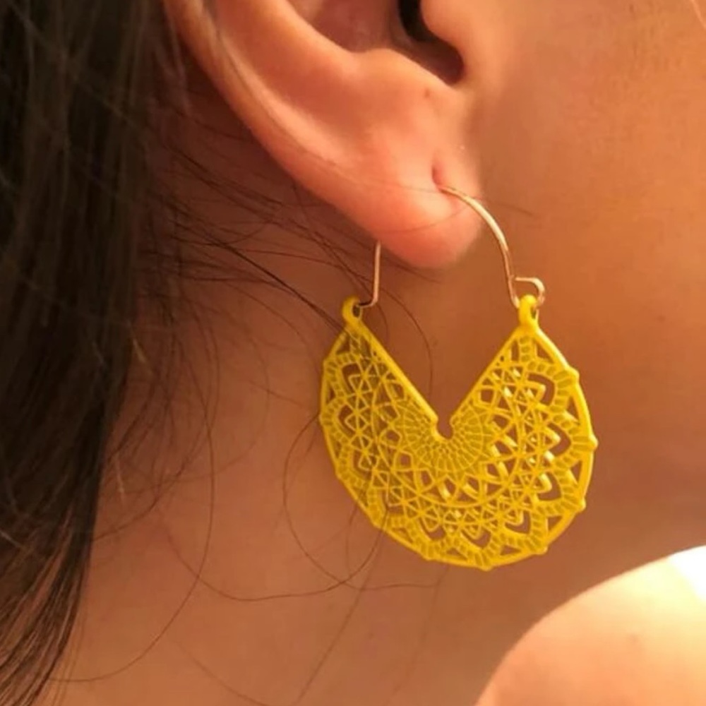 🌟2/$30🌟(Yellow) Boho hollow out earrings